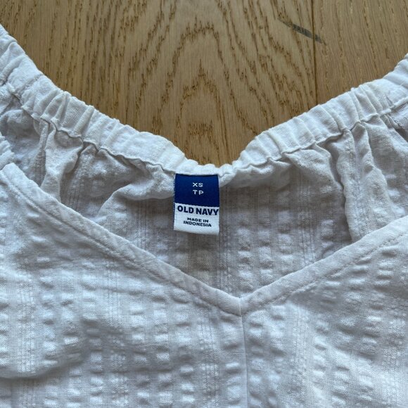 Like New Old Navy White Seersucker Sweetheart Off Shoulder Ruffle Tiered Blouse - Picture 4 of 6